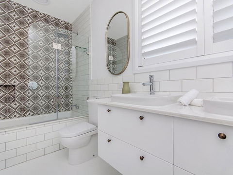 10 OCEAN VILLA - Your Accommodation 3