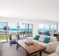 12 Cliff Road - Your Accommodation