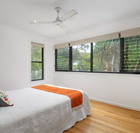 12 Naiad Court- Pool sleeps 8 close to beach - Your Accommodation