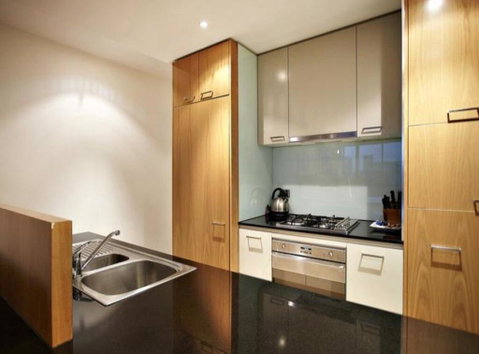 1201P Docklands 2Bed 1bath Water View - Your Accommodation 2