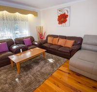 14 Bunker Crescent - Your Accommodation