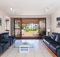16 'The Moorings' 4 Cromarty Road - Waterfront property with Pool  Air conditioning - Your Accommodation