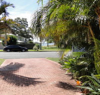 2 'Copacabana' 61 Sandy Point Road - cute unit with water views from the balcony - Your Accommodation