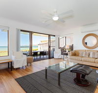 2 'The Pelicans' 53 Soldiers Point Road - ground floor unit on the waterfront - Your Accommodation