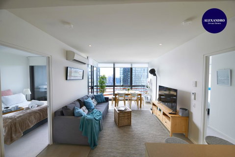 2 Bed 2 Bathroom Brand New Unit With Gym And Pool - Your Accommodation 0