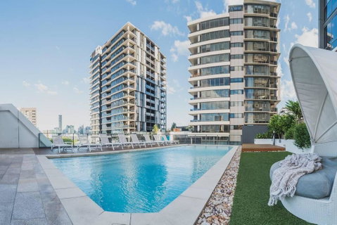 2 Bed Brisbane Resort Apartment - Your Accommodation 0