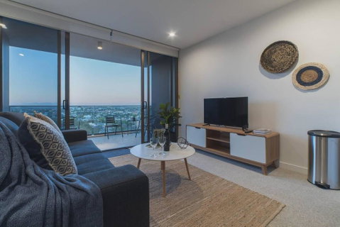2 Bed Brisbane Resort Apartment - Your Accommodation 1