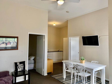 2 Bed Rooms Granny Flat - Complete Privacy - Your Accommodation 2