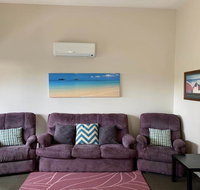 2 Bed Rooms Granny Flat - Complete Privacy - Your Accommodation