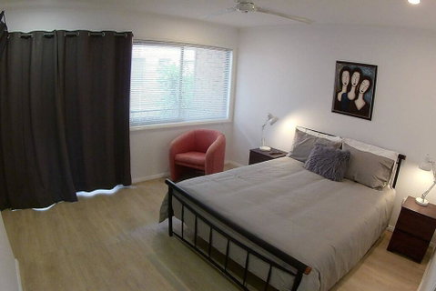 2 Bedroom Apartment In Surfers Central - Your Accommodation 2
