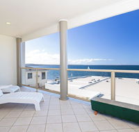 2/141A Soldiers Point Road - large waterfront duplex across from the bowling club - Your Accommodation