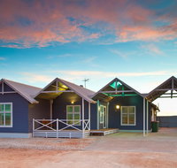22 Kestrel Place- PRIVATE JETTY - Your Accommodation