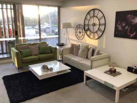 Bundoora Uni Hill 2bdr 2bth 1car - Your Accommodation 2