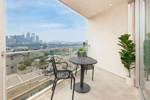 DH707 - 1 Bedroom Unit Victoria St - Darlinghurst - Your Accommodation 0