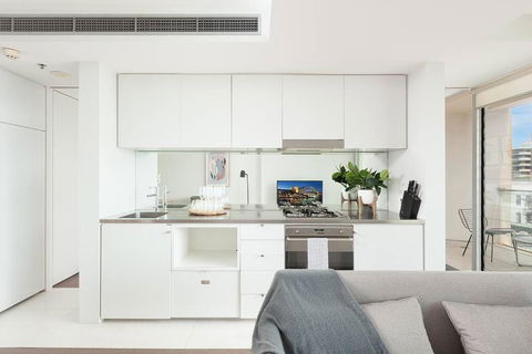 DH707 - 1 Bedroom Unit Victoria St - Darlinghurst - Your Accommodation 2