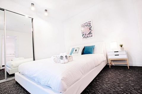 27, Docklands@2BD2BTH, SkyBus&Free Tram&TrainStation - Your Accommodation 3