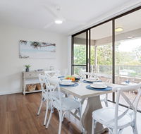 3 'Bangalee' 41 Soldiers Point Rd - Fantastic Waterfront Unit with Pool WIFI  Chromecast - Your Accommodation