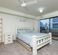 3 'Peninsula Waters' 2-4 Soldiers Point Rd - Beautiful Air Conditioned Unit with Pool Lift  WIFI - Your Accommodation