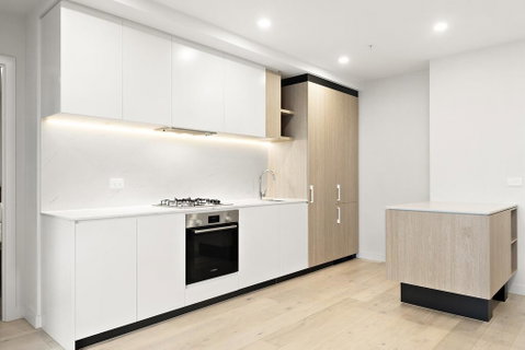 3 Bed Rooms Apartment Super Convenient Location - Your Accommodation 2