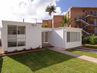 3 Lillian Street - fantastic house so close to the water