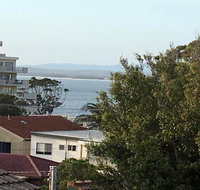 3/4 Victor Parade - great townhouse  walk to the beach - Your Accommodation