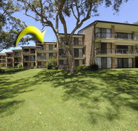 33 'Bay Parklands' 2 Gowrie Avenue - Air conditioning Foxtel Pool Tennis Court Spa
