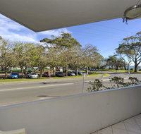4 'Fleetwood' 63 Shoal Bay Rd - Air conditioned unit with magnificent water views - Your Accommodation