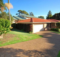 41 Leonard Avenue- pet friendly boat parking  aircon - Your Accommodation