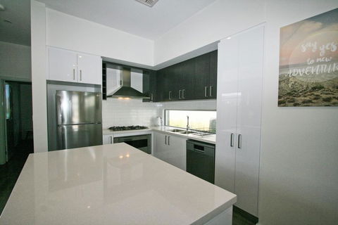 43B Twynam Street - The Falls On Twynam - Your Accommodation 2