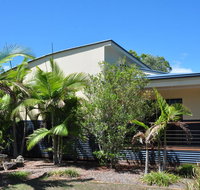 44 Cypress Avenue - Holiday home in a quiet location close to patrolled beach and CBD - Your Accommodation