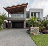 5 Liamina Avenue Apartment - Your Accommodation