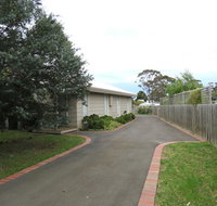 5 Little Penguin Crt Cowes - Cottage near the Beach - Your Accommodation