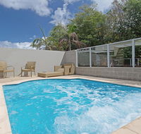 516 'Oaks Pacific Blue' 265 Sandy Point Road- private pool aircon WIFI - Your Accommodation
