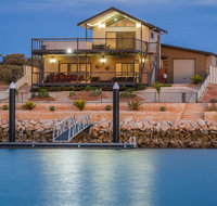 64 Madaffari Drive - PRIVATE JETTY - Your Accommodation