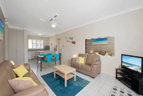 8 Bay Village - Your Accommodation 1
