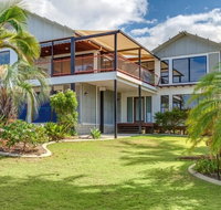 90 Cooloola Drive - Rainbow Beach Luxury Beach House Ocean Views - Your Accommodation