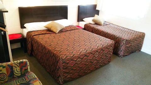A&A Lodge Motel - Your Accommodation 2