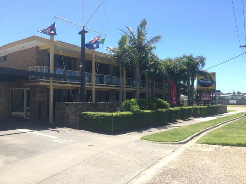 Abel Tasman Waterfront Motel - Your Accommodation 0