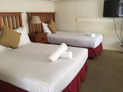 Aberdeen Motor Inn - Your Accommodation 2