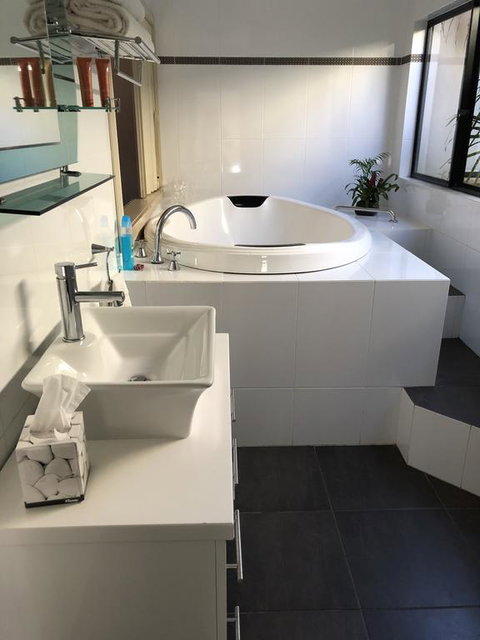 About Time Retreats- Studio Seven - Your Accommodation 1