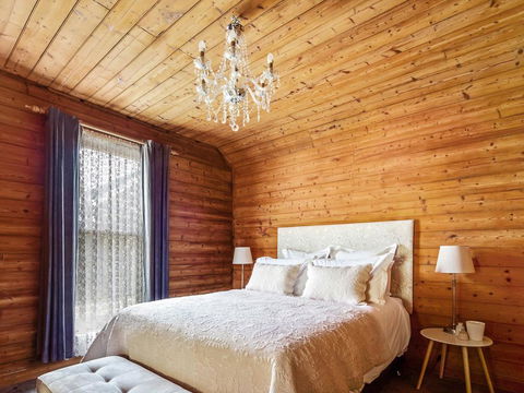 Abrahams On Bank - Your Accommodation 3