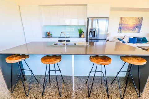 Absolute Beachfront & Secluded New Home - Your Accommodation 2