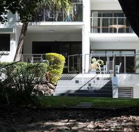 Absolute Beachfront - Mooloolaba - Your Accommodation