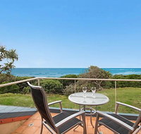 Absolute Beachfront at Hastings - Your Accommodation