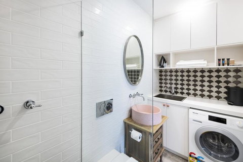 Accommodate Canberra - Warehouse - Your Accommodation 1