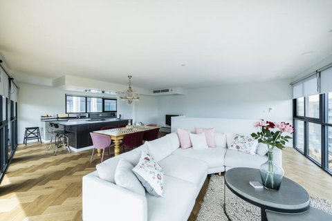 Accommodate Canberra - Warehouse - Your Accommodation 0