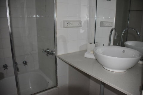 Accommodation Sydney Studio With Balcony Apartment - Your Accommodation 3