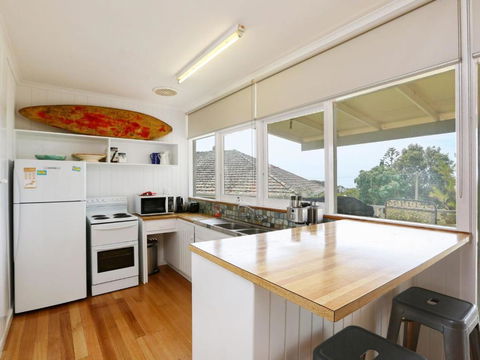 DROMANA BEACH SHACK - Your Accommodation 1