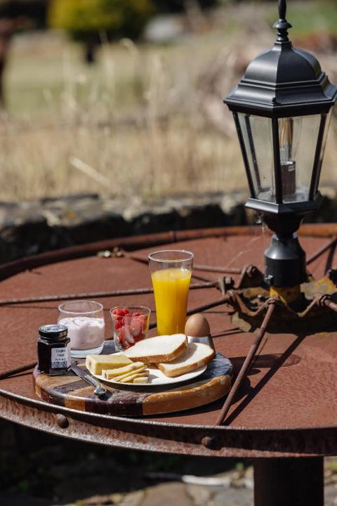 Eagles Nest Retreat - Your Accommodation 1