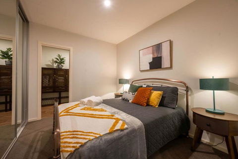 Eastside Apartment - Your Accommodation 3